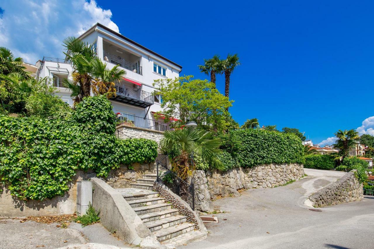 Apartment Luxury Penthouse Prestige Near The Sea *