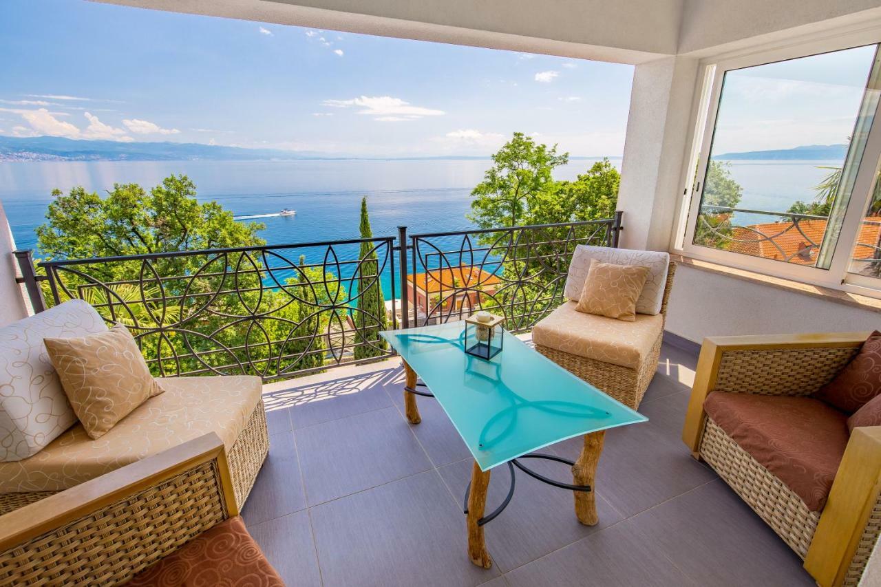 Luxury Penthouse Prestige Near The Sea